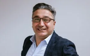 Porträt von Orhan Gül